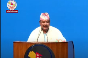 प्रधानमन्त्री, मन्त्रीले राज्यको सम्पत्ति दुरुपयोग गरे: किसान श्रेष्ठ