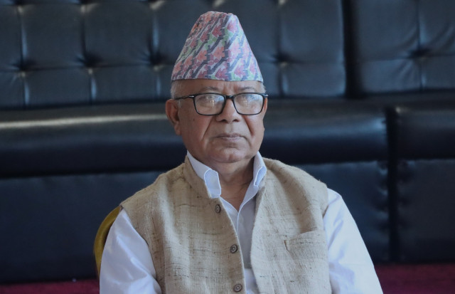 अध्यक्ष नेपालद्धरा संविधान दिवसको शुभकामना