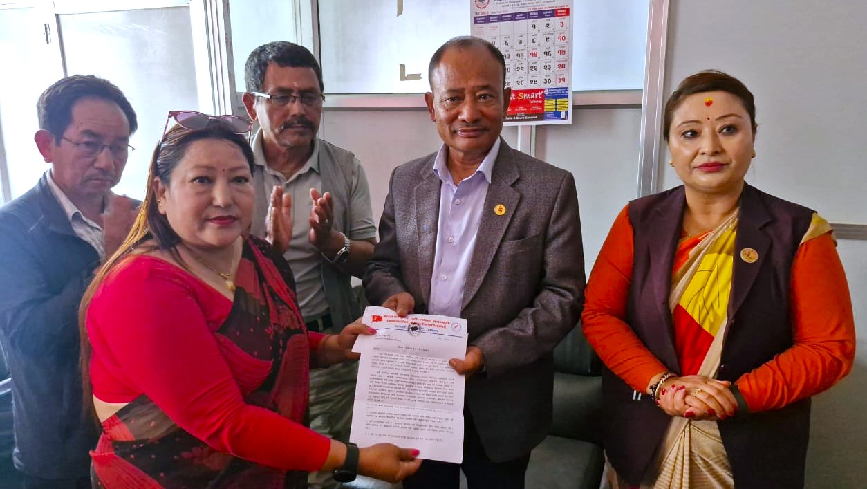 नेकपा (एकीकृत समाजवादी) महालक्ष्मी नगरपालिकाले बुझायो माग पत्र