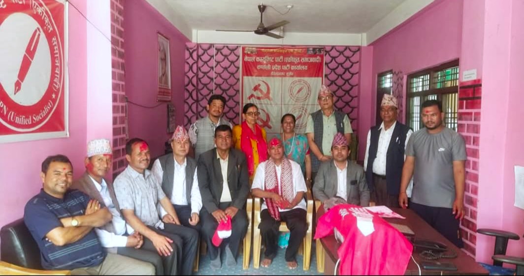 नेकपा (एमाले) मुगुका नेता कालिबहादुर रोकाय एकीकृत समाजवादीमा