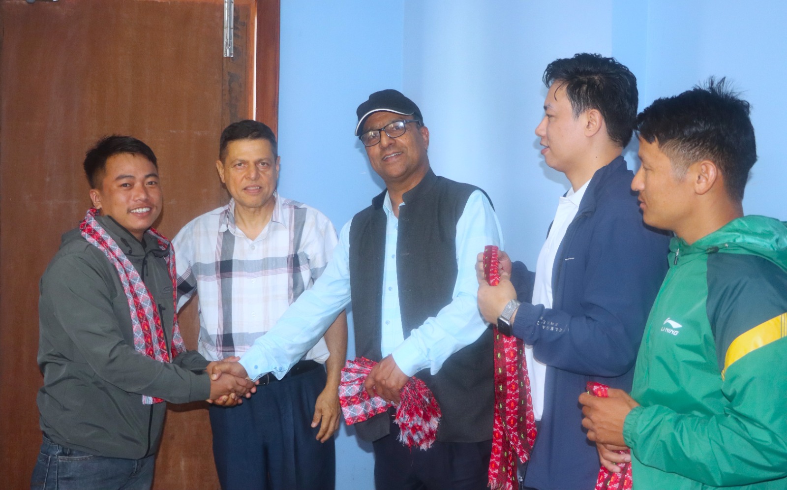 party-prabes-jagannath-khatiwada--(4)-1747236438.jpg